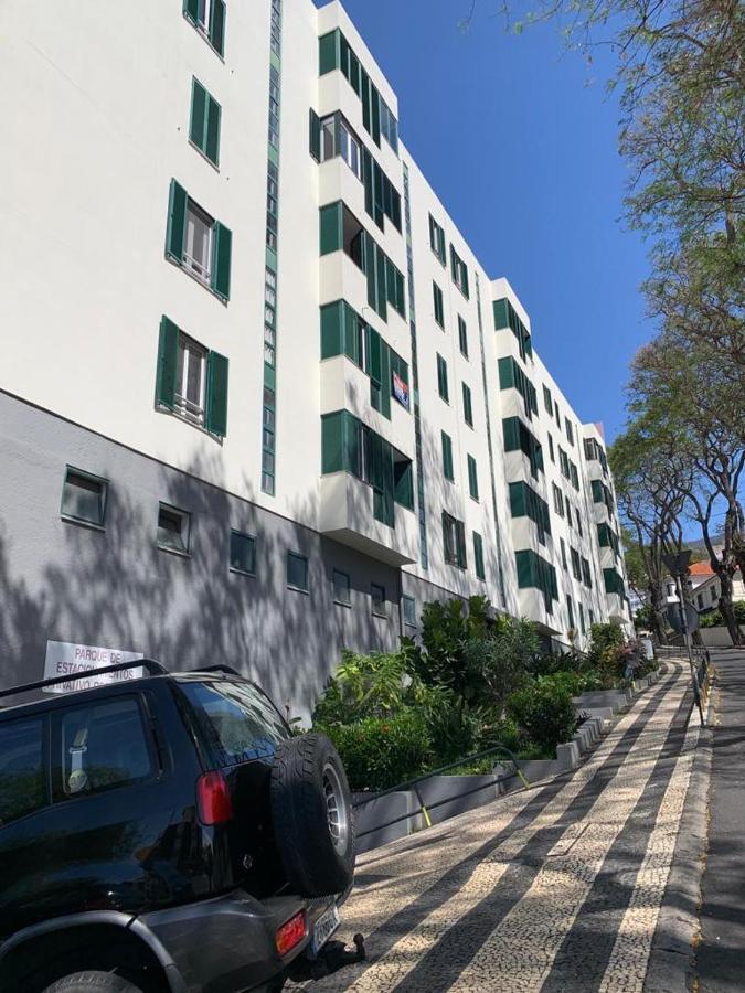 Madeira, 3 Bedroom Apartment With Ocean Views In Funchal Exterior foto