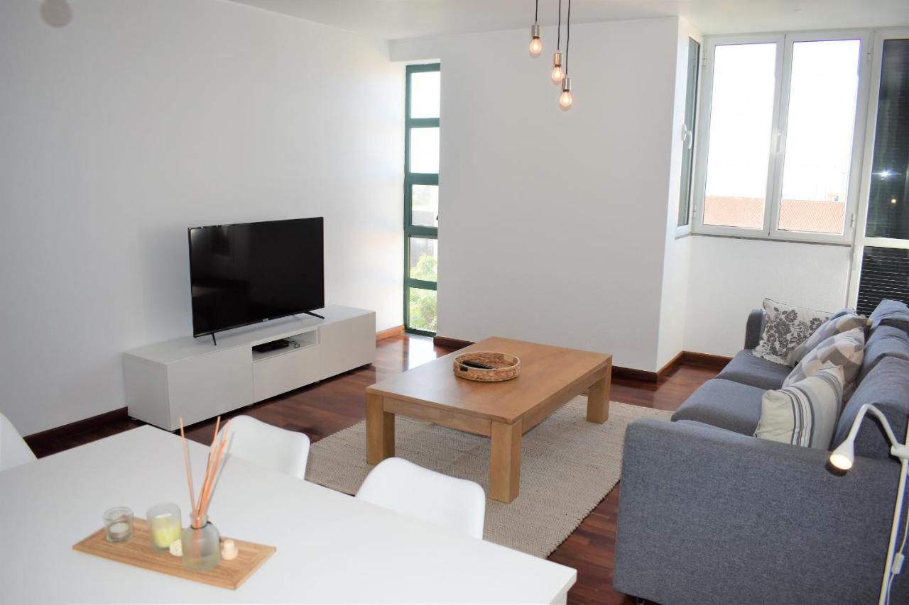 Madeira, 3 Bedroom Apartment With Ocean Views In Funchal Exterior foto